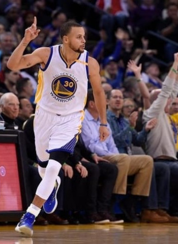 [1-0] Con la lesión de Leonard todo cambió para los Spurs (111-113)