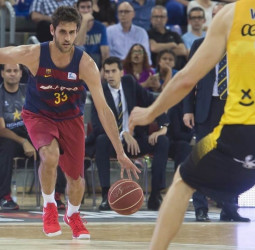 Stratos Perperoglou, tercera baja del Barça Lassa