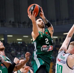El Panathinaikos arrebata la victoria al Zalgiris, 73-71