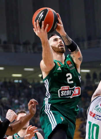 El Panathinaikos arrebata la victoria al Zalgiris, 73-71