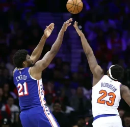 Los Sixers acortan diferencias a golpe de Embiid, 125-114 [2-1]