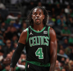 Los Boston Celtics acuerdan la renovación de Jrue Holiday