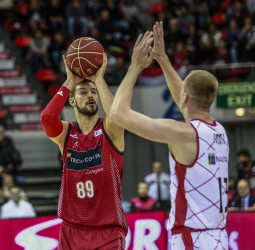Tecnyconta Zaragoza sufre para vencer a Montakit Fuenlabrada (80-75)