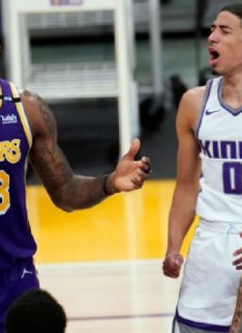 Los Ángeles Lakers inmersos en un mar de dudas