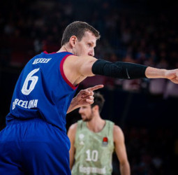 Un exuberante Barça pasa por encima del Bayern (98-59)