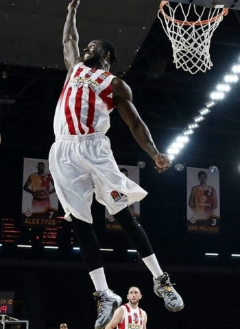 El Galatasaray se estrena a costa del Olympiacos (89-87)