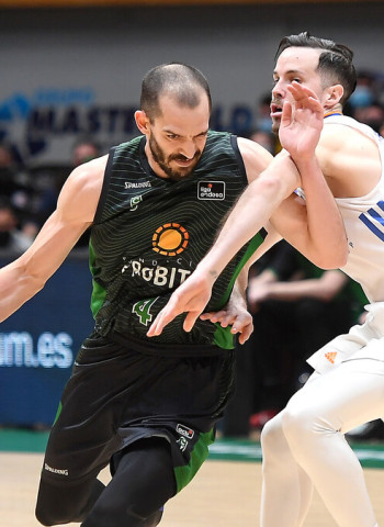 Quince minutos perfectos del Real Madrid ante el Joventut le hacen más líder (71-90)