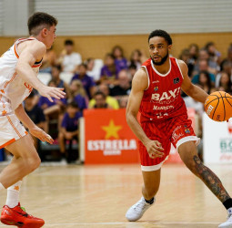 Baxi Manresa cae ante Valencia Basket en un partido disputado, 93-105
