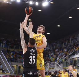Un superlativo Gran Canaria se lleva el derbi canario (89-77)