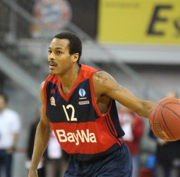 Alex Renfroe, opción del Barcelona para el puesto de base