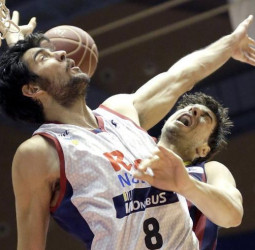 Triguero, dos años al Baloncesto Sevilla