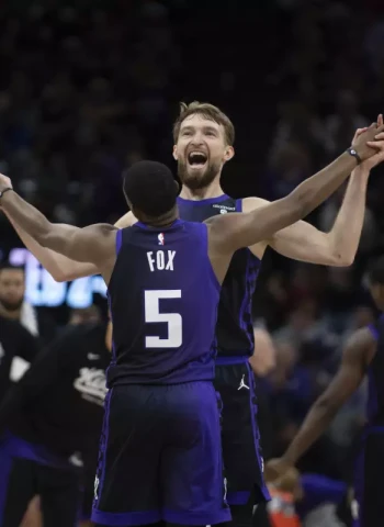 Sabonis marca el camino ante los Suns