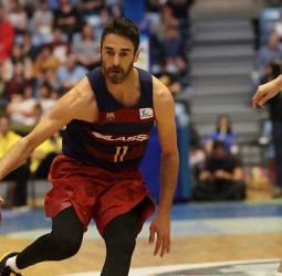 Juan Carlos Navarro, con una lesión en el sóleo de la pierna izquierda