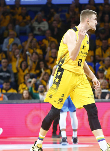 El Iberostar Tenerife prolonga su racha de triunfos (76-59)