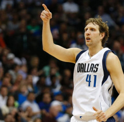 Dirk Nowitzki, en el radar de los Golden State Warriors
