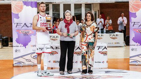 Valencia Basket domina al Casademont Zaragoza (61-87)