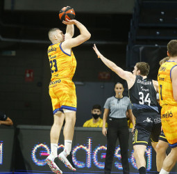 Beqa Burjanadze deja de ser jugador del Herbalife Gran Canaria