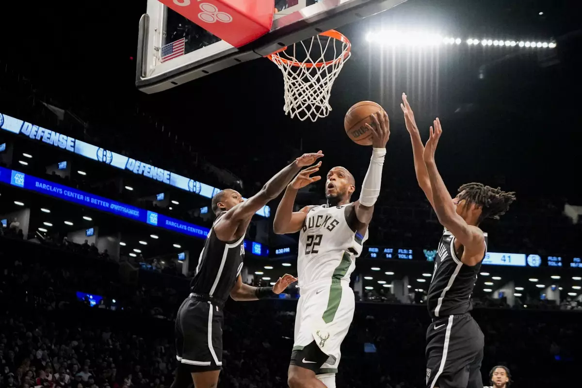 Unos diezmados Nets no pueden con los Bucks