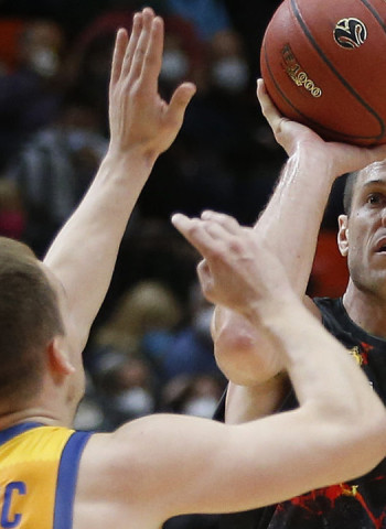 El Gran Canaria se imponen con resiliencia en la Fonteta (89-90)