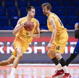 El Dreamland Gran Canaria abre octubre triunfando en un emocionante partido en Podgorica (86-89)