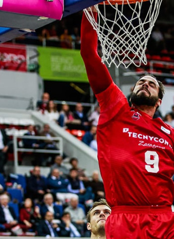 A por la tercera ante el Barça tres años después