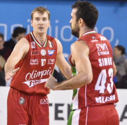El Armani Milán, sólido líder tras vencer en la cancha del Brescia (80-97)