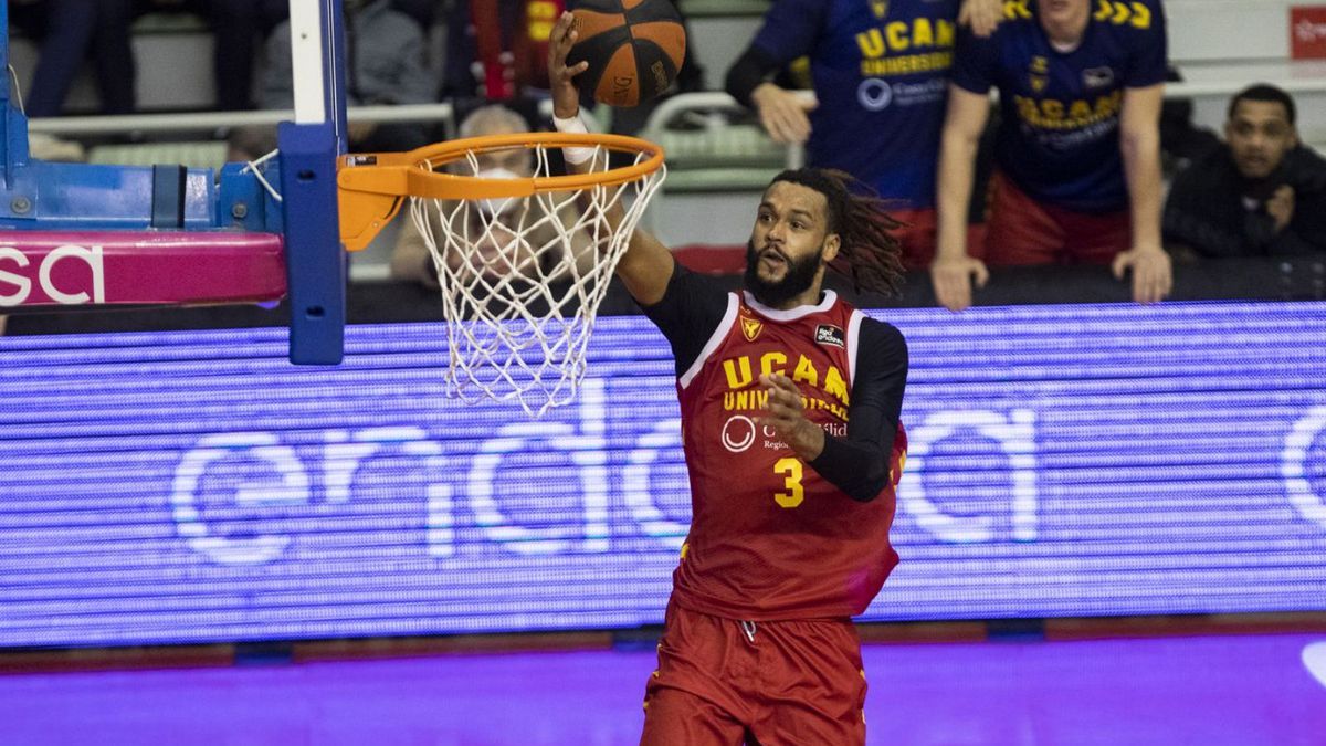 James Webb, objetivo del Unicaja Málaga