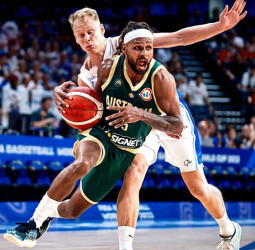 Australia ejerce su dominio sobre Finlandia (72-98)