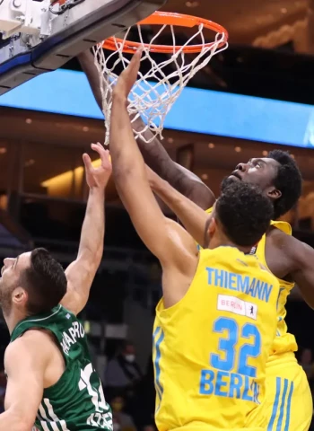 El ALBA Berlín vence al Panathinaikos (87-76)