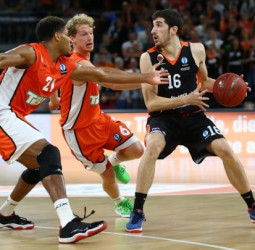 Guillem Vives, baja de última hora ante EWE Baskets Oldenburg