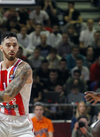 Luca Vildoza ya ejerce de líder en el Estrella Roja (78-72)