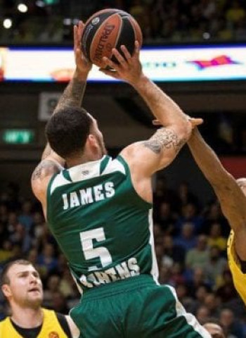 Mike James pone en problemas al Maccabi (75-76)