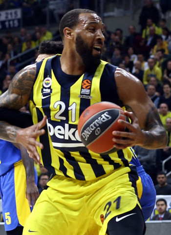 Derrick Williams o Chris Singleton, opción para el cuatro en el Armani Milán