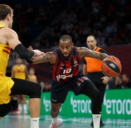 Baskonia aplasta a Barcelona, 94-71