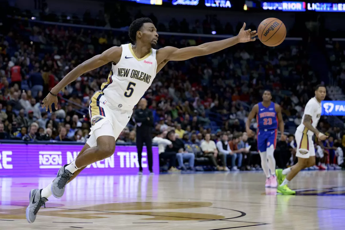 Unos diezmados Pelicans se bastan para superar a los Pistons, 116-125