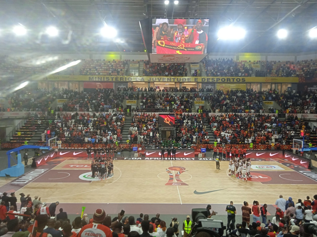 Día 1 de Afrobasket en Luanda: Senegal, Egipto y Angola cumplen