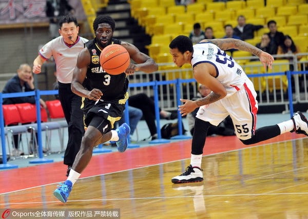 Pooh Jeter jugará un año más en el Shandong Bulls