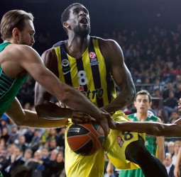 El Fenerbahce sentencia las mínimas opciones del Darussafaka (77-69)