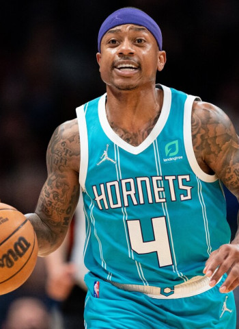 Isaiah Thomas se gana el derecho de jugar hasta final de temporada en los Hornets