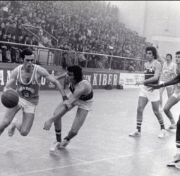 El Monbus Obradoiro retirará el dorsal 14 en honor a Tonecho Lorenzo en el partido del sábado ante UCAM Murcia