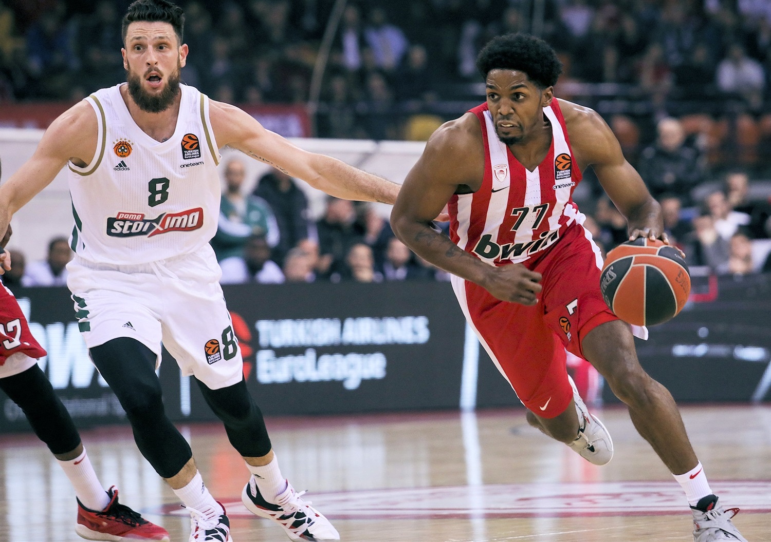Disfruta de las mejores jugadas de la jornada 27 de la EuroLeague