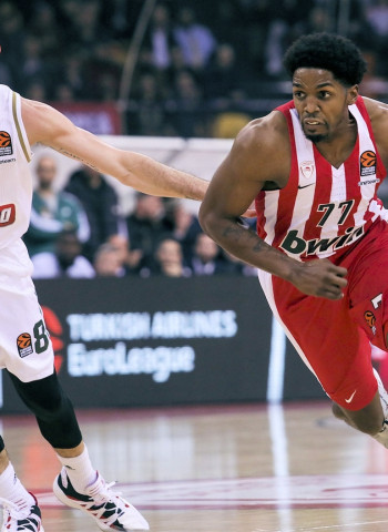 Disfruta de las mejores jugadas de la jornada 27 de la EuroLeague