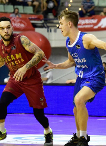 El Baskonia negocia con Chris Chiozza