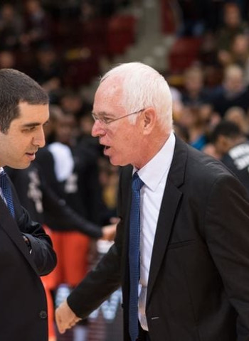Arik Shivek, nuevo entrenador del Maccabi
