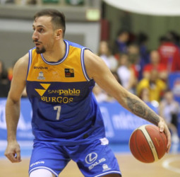 Edin Atic refuerza el juego exterior del Río Breogán