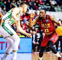 El UCAM Murcia se gusta en la Champions y doblega a Bilbao, 90-72