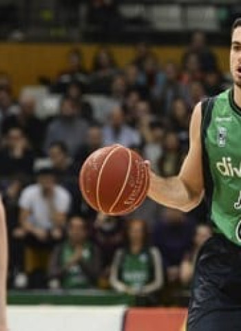 Invasión verdinegra en Zaragoza