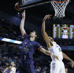 Dragan Bender, cada vez más cerca del GeVi Napoli