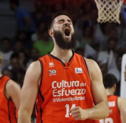 El Valencia le ofrecerá un gran contrato de renovación a Bojan Dubljevic