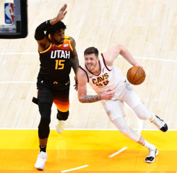 Isaiah Hartenstein convence a los Angeles Clippers